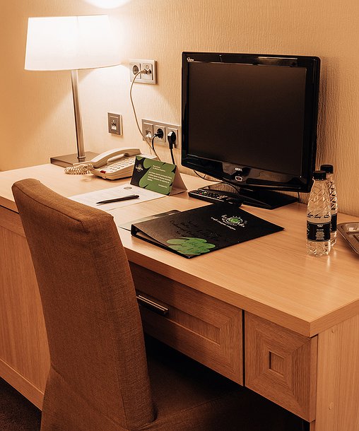 room photo