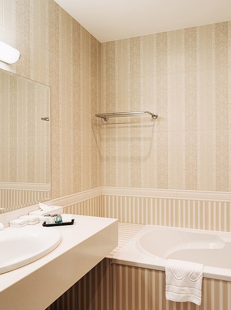 luxe room photo