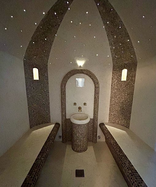 luxe room photo