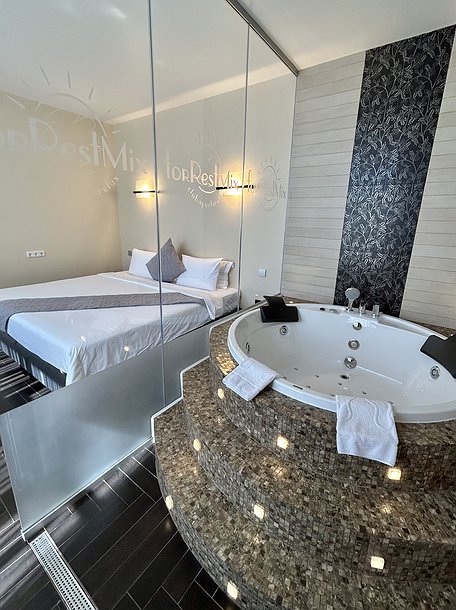 luxe room photo