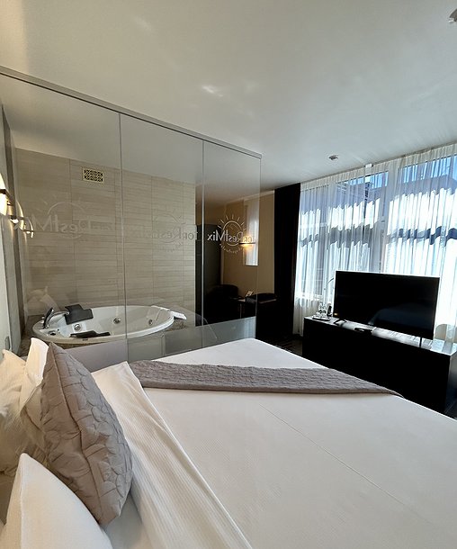 luxe room photo